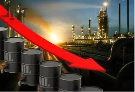 کاهش قیمت نفت بیشتر